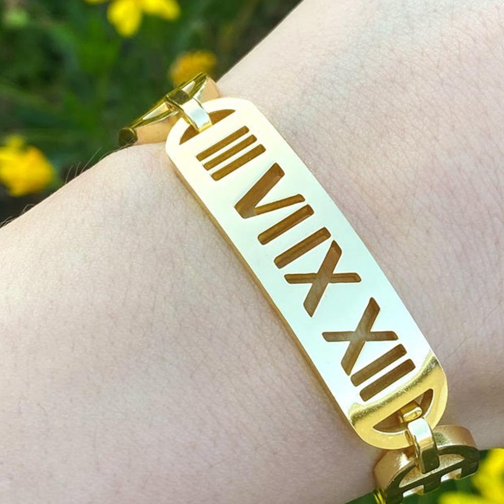 18 kt yellow gold roman designer link men's bracelet 13 mm