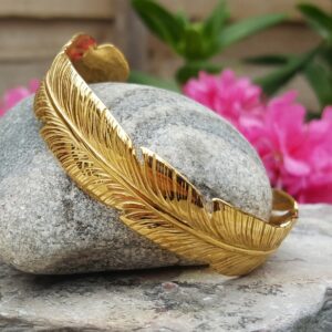 18 kt hallmark real solid yellow gold maxi feather cuff bracelet