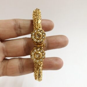 22 kt yellow gold pearl unisex vintage screw open bracelet bangle