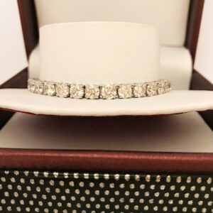 Igi 14kt white gold 13.71 ct diamond bangle tennis bracelet