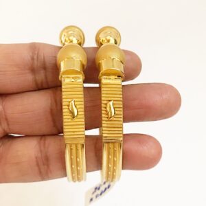 18 kt solid yellow gold slip-on vintage women's bracelet 26.830 gms