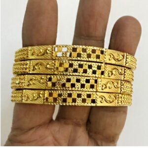 22kt yellow gold slip-on vintage bracelet bangle 44.300 grams