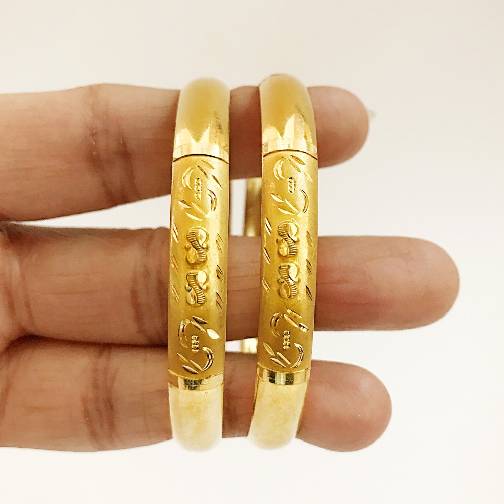 18 kt yellow gold handmade slip-on bracelet bangles 20 gms