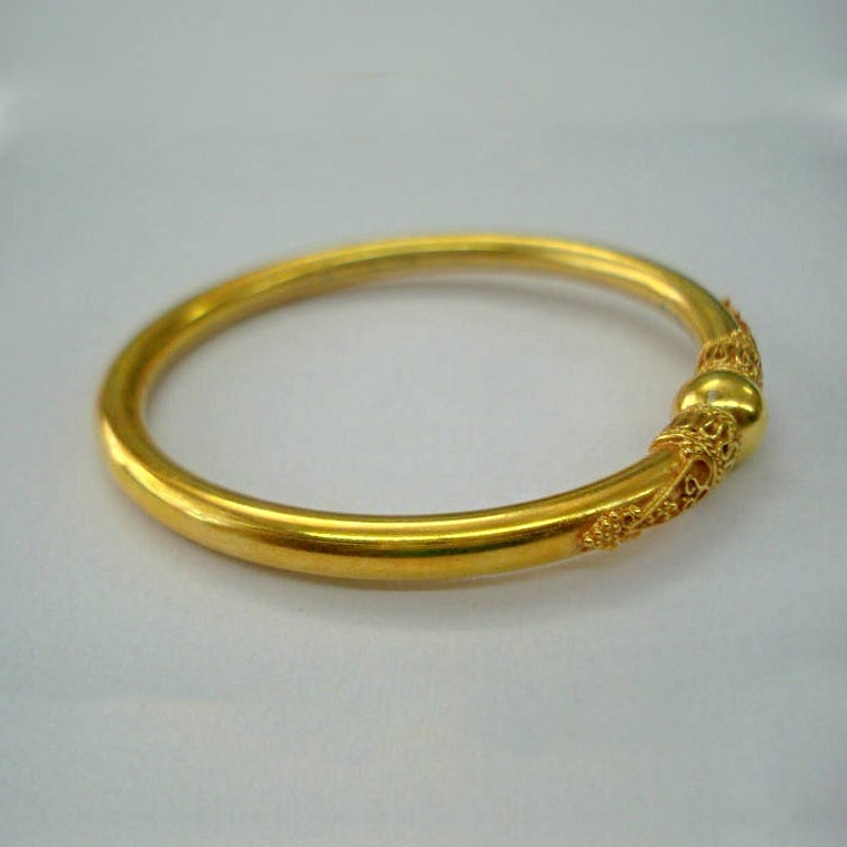 22 kt solid yellow gold traditional handmade cuff bangle bracelet - Image 4