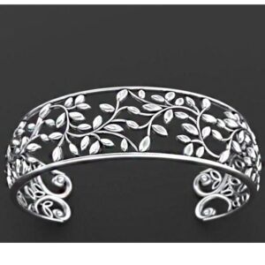 18 kt solid white gold leaves cuff women bracelet 50.360 gram