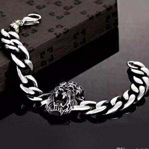 18 Kt White Gold Skull Link Men's Antique Bracelet 85.720 Grams