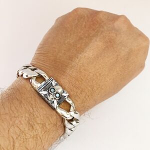 18 Kt White Gold Skull Black Diamonds Men's Link Bracelet 77.430 Gm