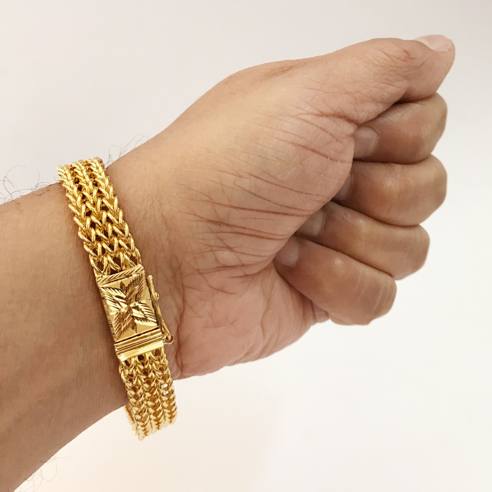 22 Kt Yellow Gold Heavy Link Men's Bracelet 64 Grams 7.5,8,8.5,9 Inch