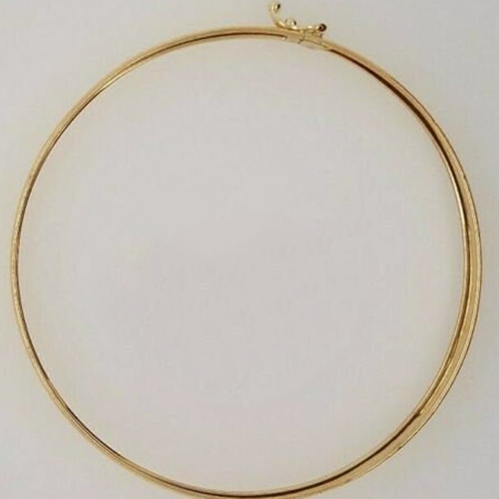 22 kt yellow gold matte finish 5 mm women's bangle bracelet