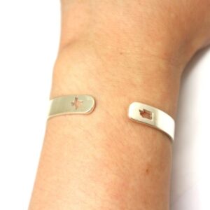 14 Kt White Gold Texas To Washington Map Wrap Women's Bangle Bracelet