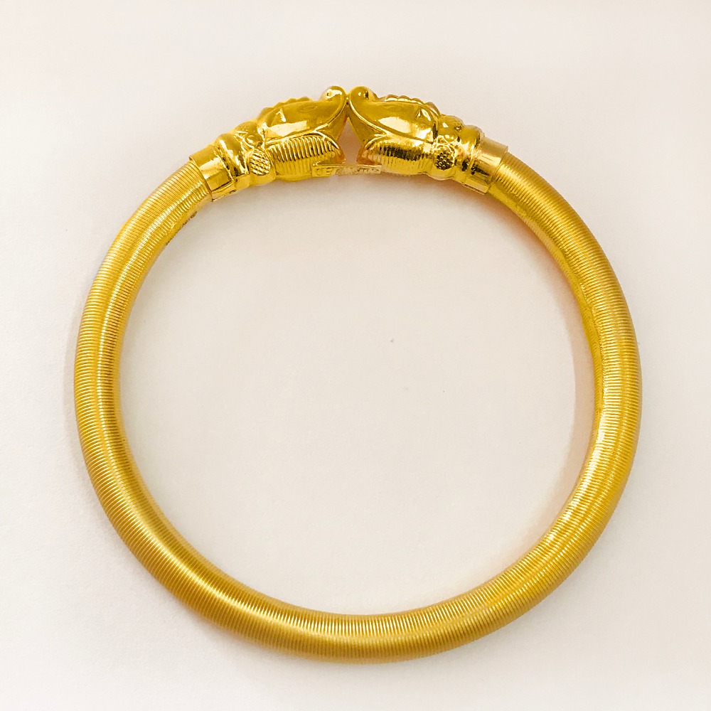 22 Kt Yellow Gold Handmade Elephant Face Slip Bracelet Bangle