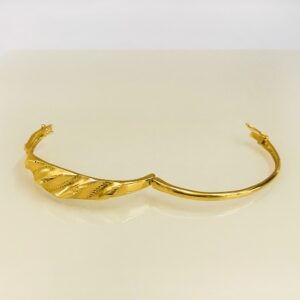 18K Yellow Gold Trendy Wide Open Lock Women's Bangle Bracelet