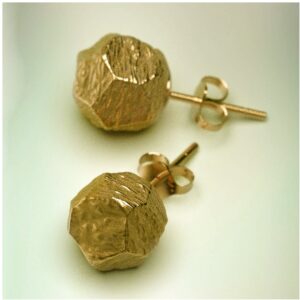 22 Kt Yellow Raw Gold Nugget Women'S Rock Post Stud Earrings