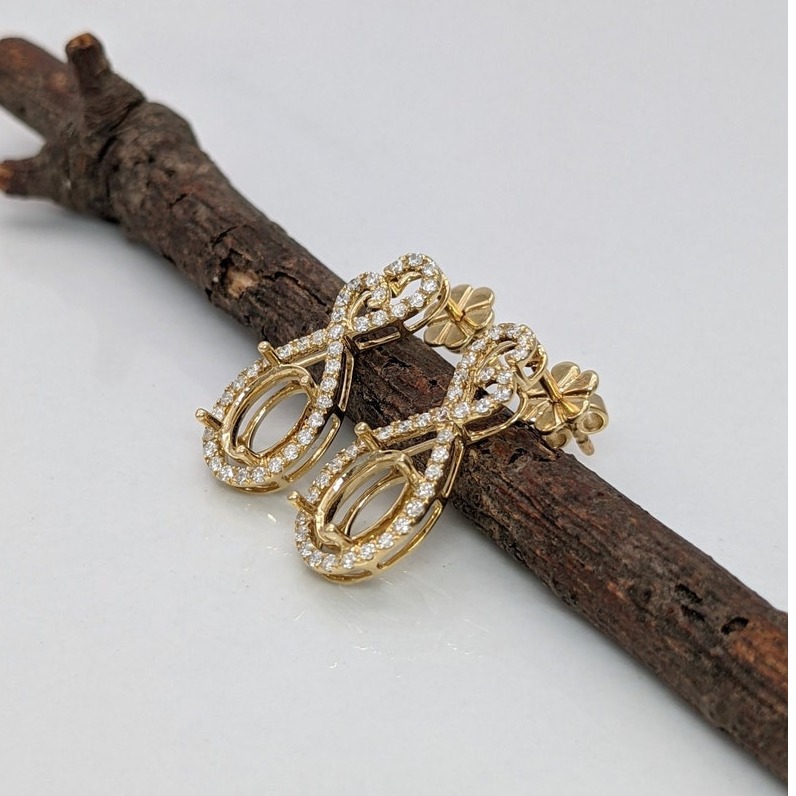 1.44 ct g-h/vs diamonds women drop earrings, 14kt yellow gold