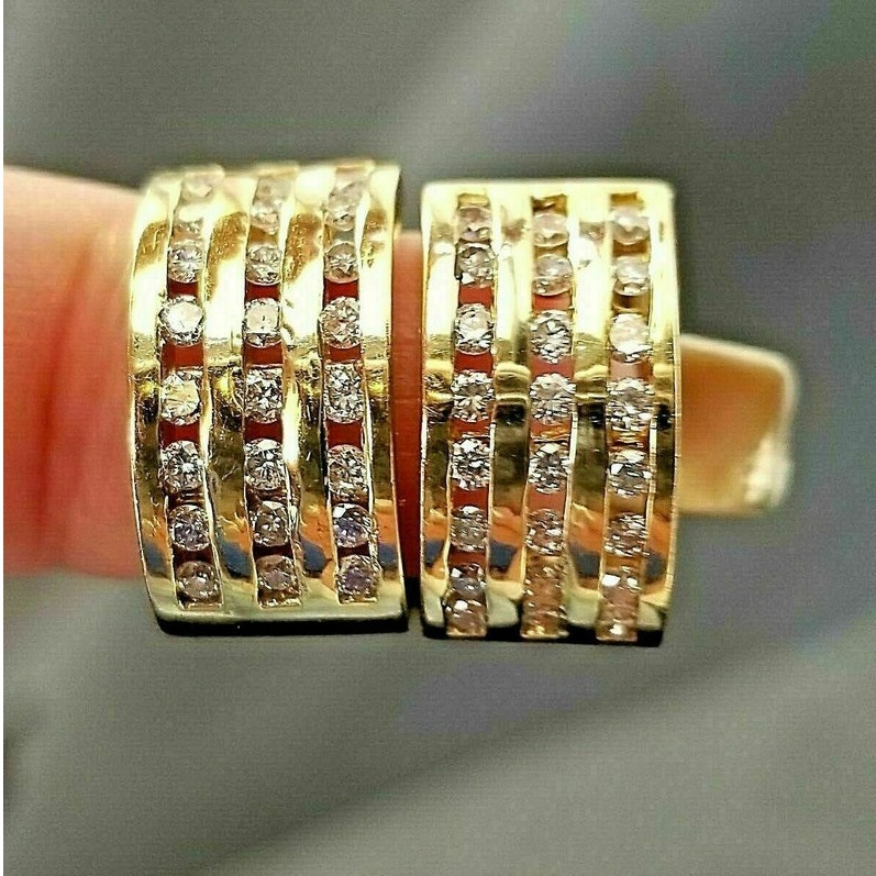0.96 Ct G-H/VS Natural Diamonds Women Huggie Earrings, 18Kt Gold