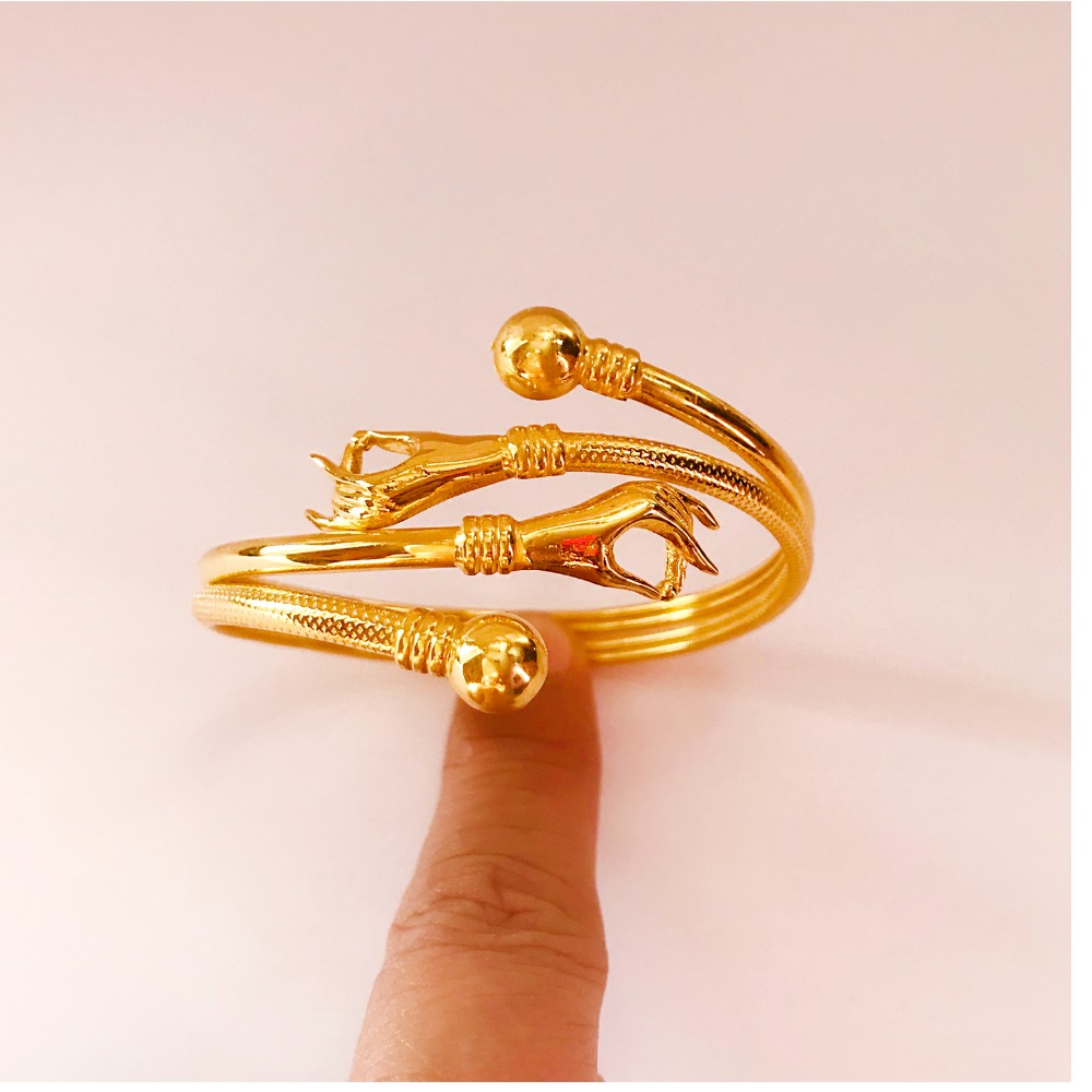22K Solid Yellow Gold Party Wear Women Bracelet Bangle 22.640 Grams