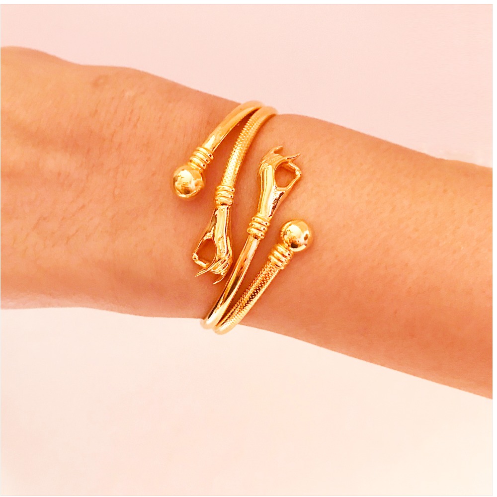 22K Solid Yellow Gold Party Wear Women Bracelet Bangle 22.640 Grams