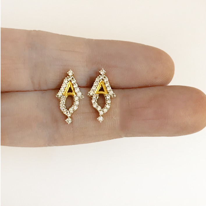 18 Kt Solid Fine Yellow Gold Cubic Zirconia CZ Stud Women Earrings Fine Jewelry