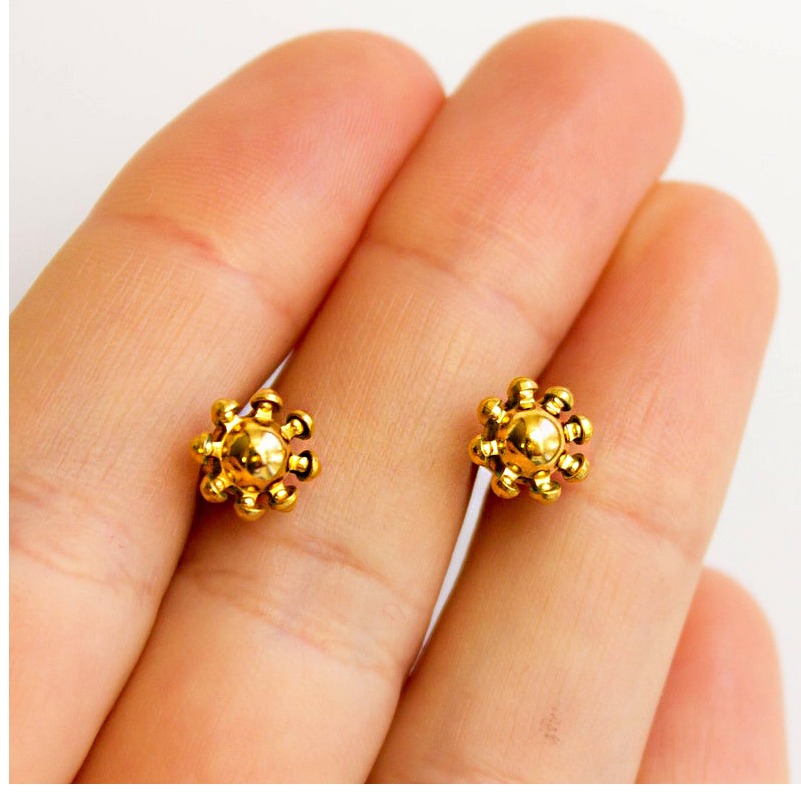 22 Kt Hallmark Real Solid Yellow Gold Flower Vintage Mini Stud Earrings