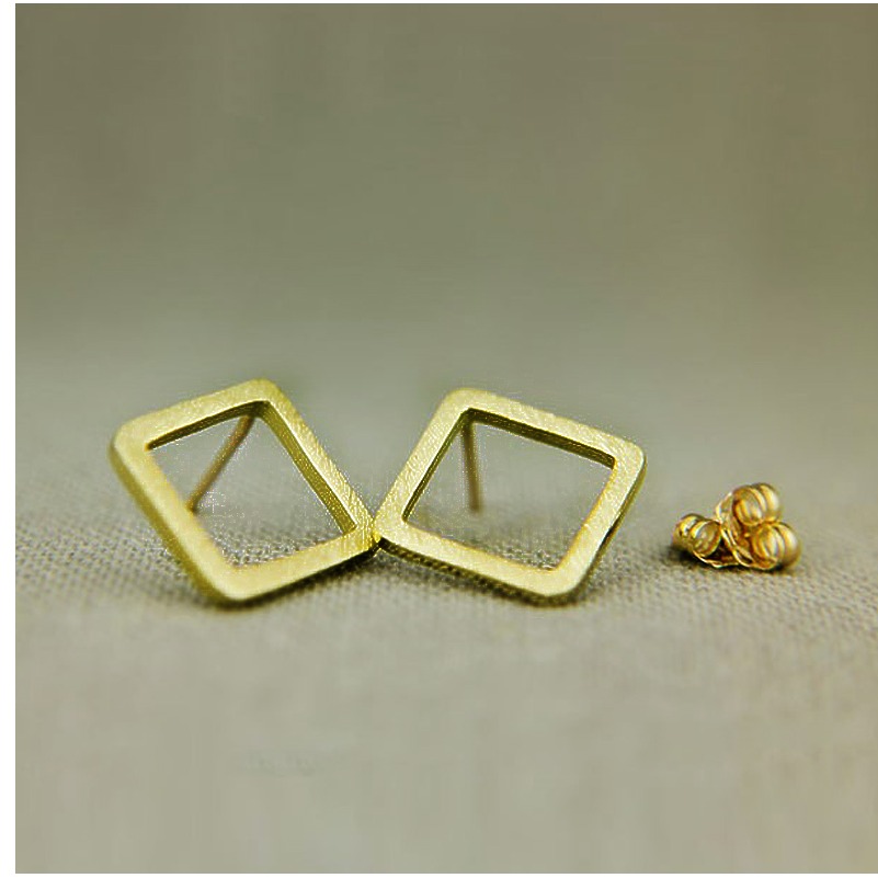 22 Kt Hallmark Real Solid Yellow Gold Geometric Classic Square Stud Earrings