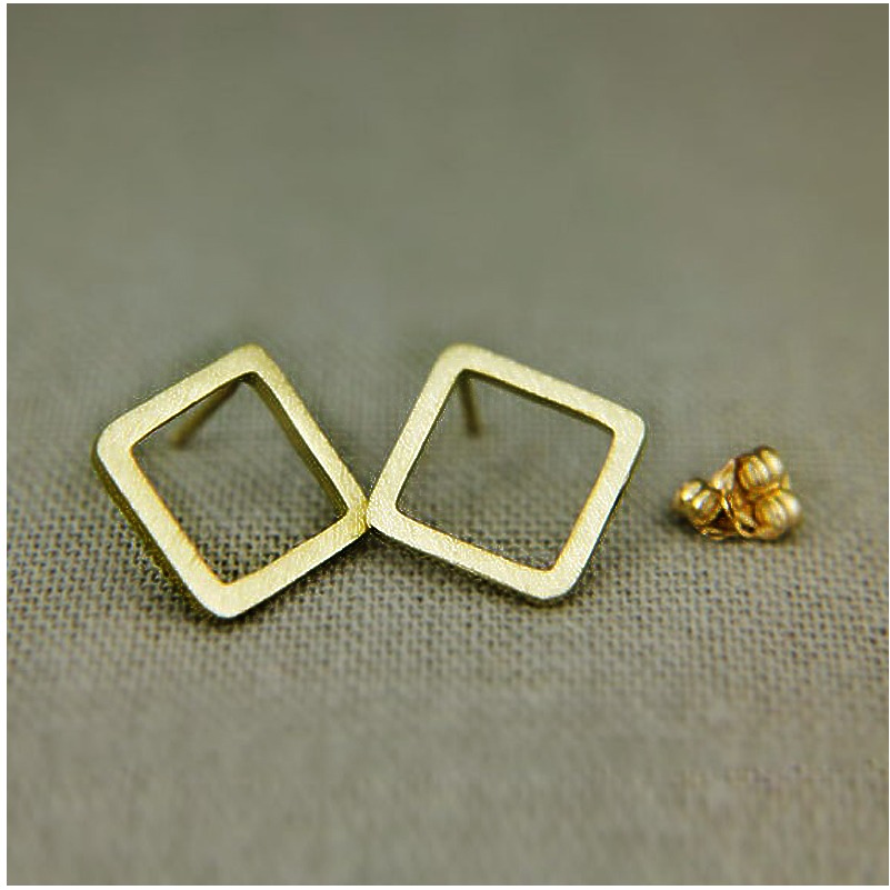 22 Kt Hallmark Real Solid Yellow Gold Geometric Classic Square Stud Earrings