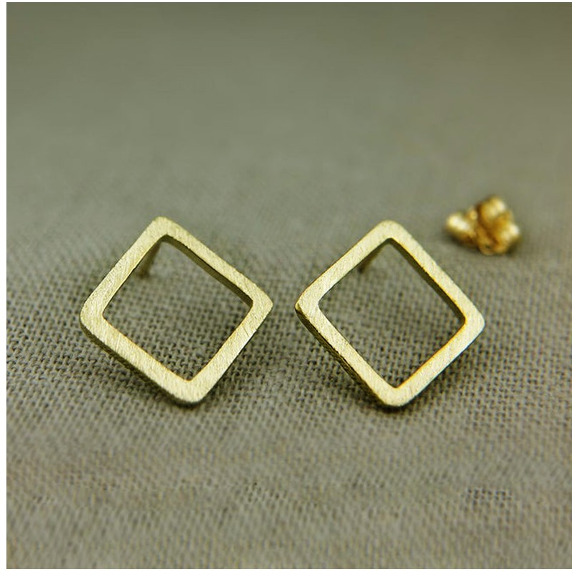 22 Kt Hallmark Real Solid Yellow Gold Geometric Classic Square Stud Earrings