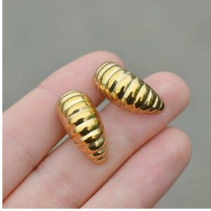22 Kt Hallmark Real Solid Yellow Gold Ribbed Chunky Textured Cool Stud Earrings