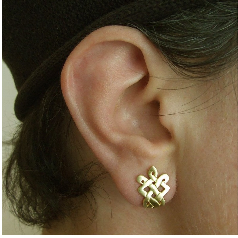 22 Kt Hallmark Real Solid Yellow Gold Celtic Women'S Huggie Hoop Stud Earrings
