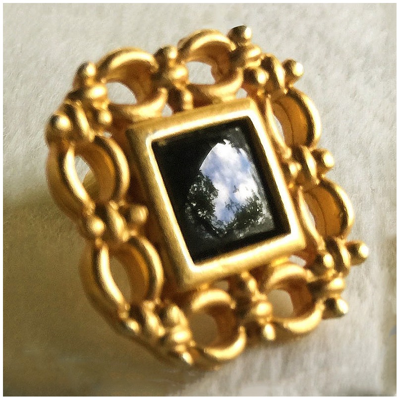 18 Kt Hallmark Real Solid Yellow Gold Elegant Black Onyx Women'S Stud Earrings