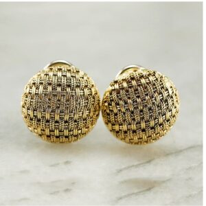 18 Kt Hallmark Real Solid Yellow Gold Italian Woven Domed Stud Earrings Omega