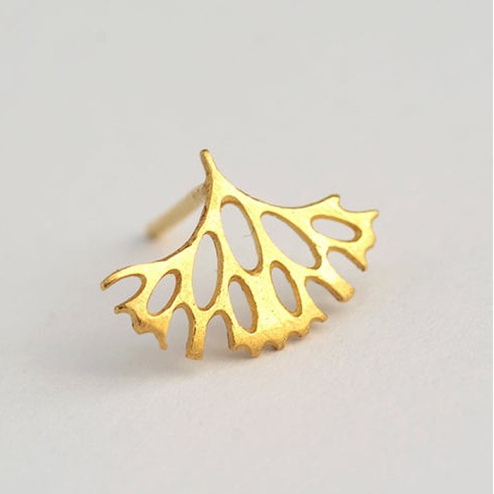 22 Kt Hallmark Real Solid Yellow Gold Coral Branch Screw Back Post Stud Earrings