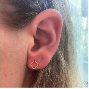 22 Kt Hallmark Real Solid Yellow Gold Square Screw Back Minimalist Stud Earrings