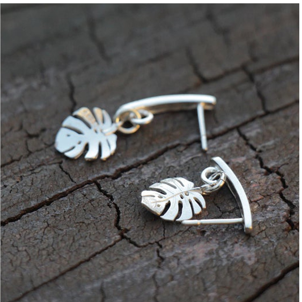 18 Kt Real Solid White Gold Monstera Leaf Lover Dangle Drop Women's Earrings 8g - Image 4