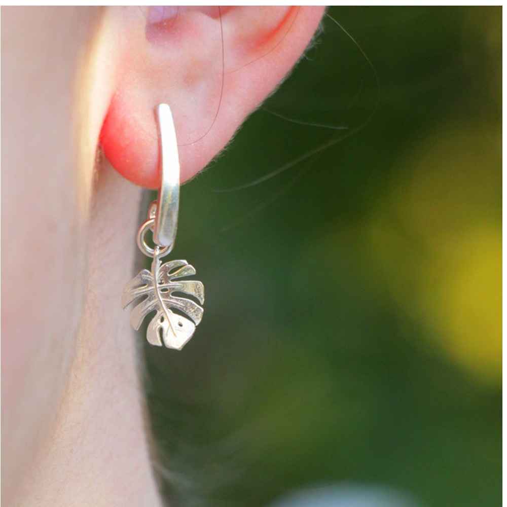 18 Kt Real Solid White Gold Monstera Leaf Lover Dangle Drop Women's Earrings 8g - Image 3