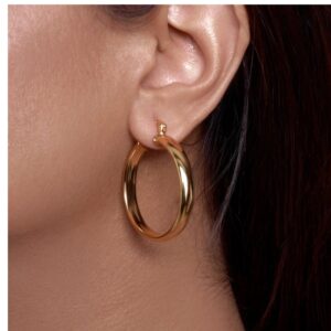 22 Kt Hallmark Real Solid Yellow Chunky Gold Medium Sized Huggie Hoop Earrings