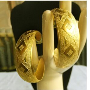 18 Kt Hallmark Real Solid Yellow Gold Etched Huggie Hoop Earrings Screw Back