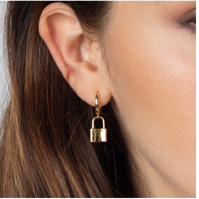 18 Kt Hallmark Real Solid Yellow Gold Lock Dainty Padlock Huggie Hoop Earrings