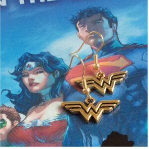 18 Kt Real Solid Yellow Gold Geek Superhero Wonder Women's Hook Earrings 10 Gms