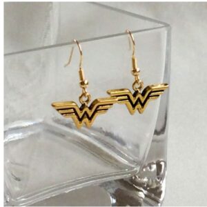 18 Kt Real Solid Yellow Gold Geek Superhero Wonder Women's Hook Earrings 10 Gms