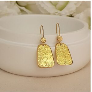 18 Kt Hallmark Real Solid Yellow Gold Bohemian Hammered Dangle Drop Earrings
