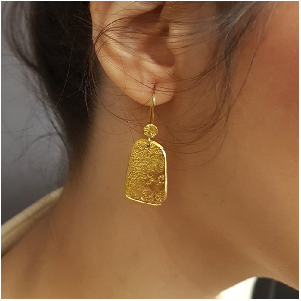 18 Kt Hallmark Real Solid Yellow Gold Bohemian Hammered Dangle Drop Earrings