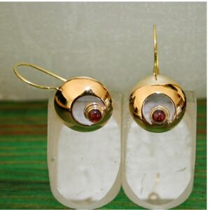 18 Kt Hallmark Real Solid Yellow Gold Garnet Birthstone Dangle Drop Earrings