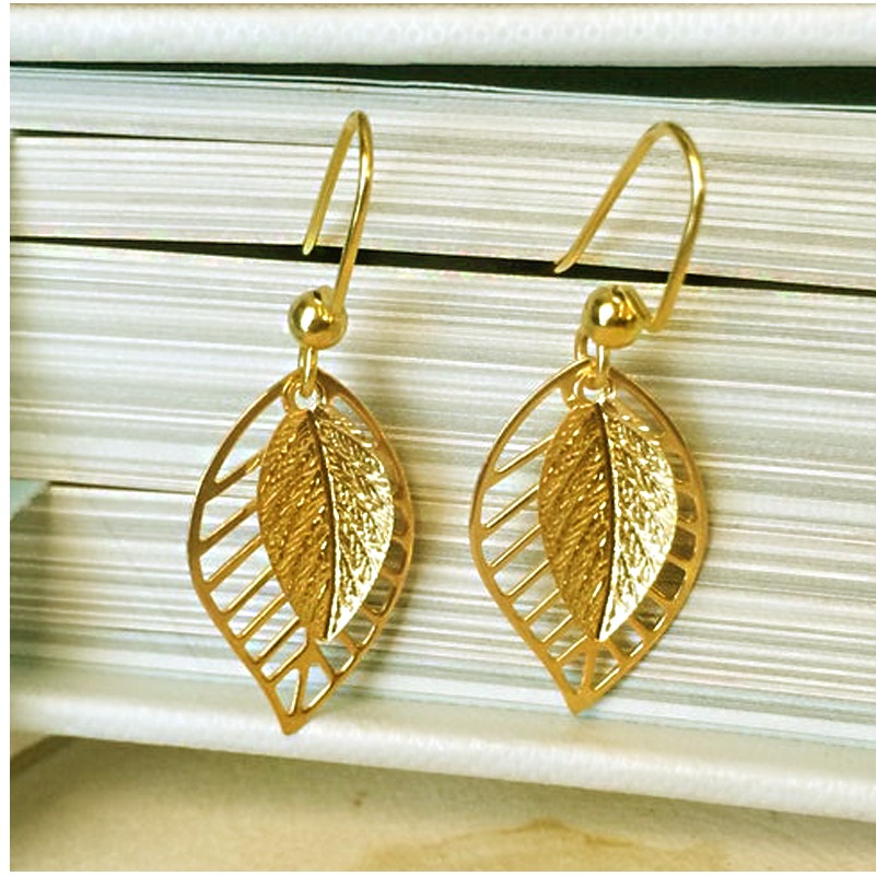 18 Kt Hallmark Real Solid Yellow Gold Filigree Leaf Women'S Dangle Drop Earrings