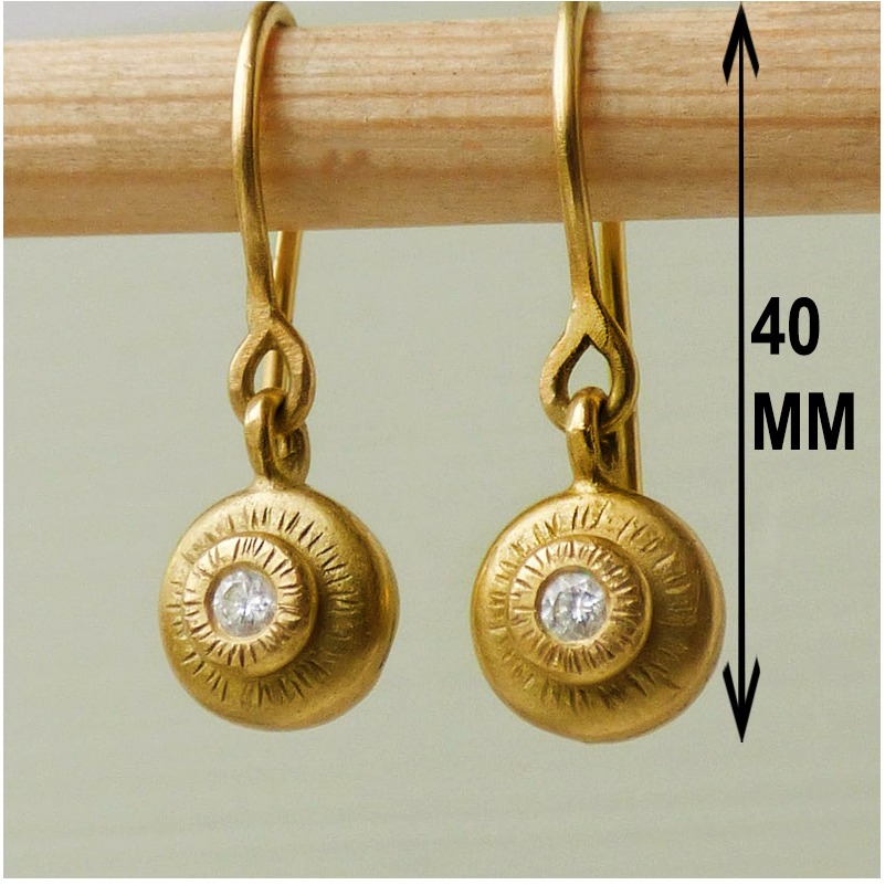18 Kt Hallmark Real Solid Yellow Gold Ethical CZ Hook Dangle Drop Earrings