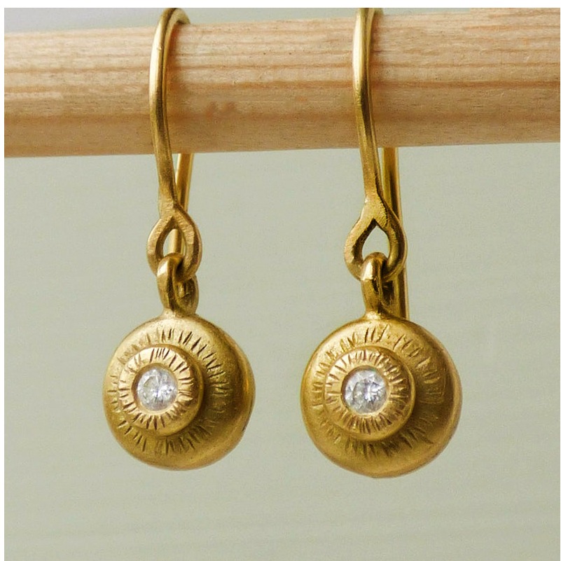 18 Kt Hallmark Real Solid Yellow Gold Ethical CZ Hook Dangle Drop Earrings