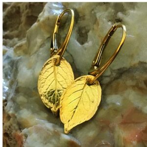 18 Kt Real Solid Yellow Gold Rose Leaf Premium Lever Back Dangle Drop Earrings