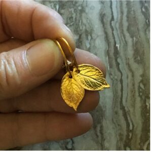 18 Kt Real Solid Yellow Gold Rose Leaf Premium Lever Back Dangle Drop Earrings