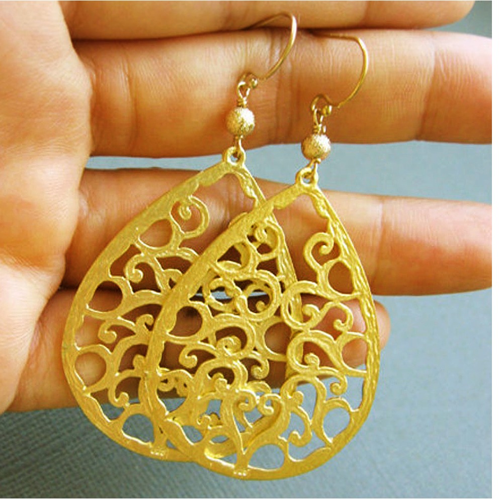 22 K Hallmark Real Solid Yellow Gold Filigree Trerdrop Dangle Hook Drop Earrings
