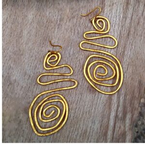 18 kt real solid yellow gold long spiral shape dangle drop earrings