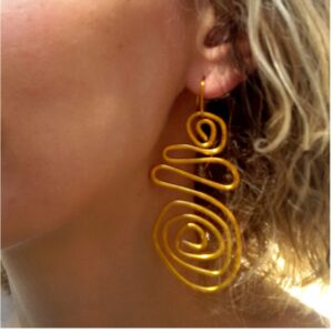 18 kt real solid yellow gold long spiral shape dangle drop earrings